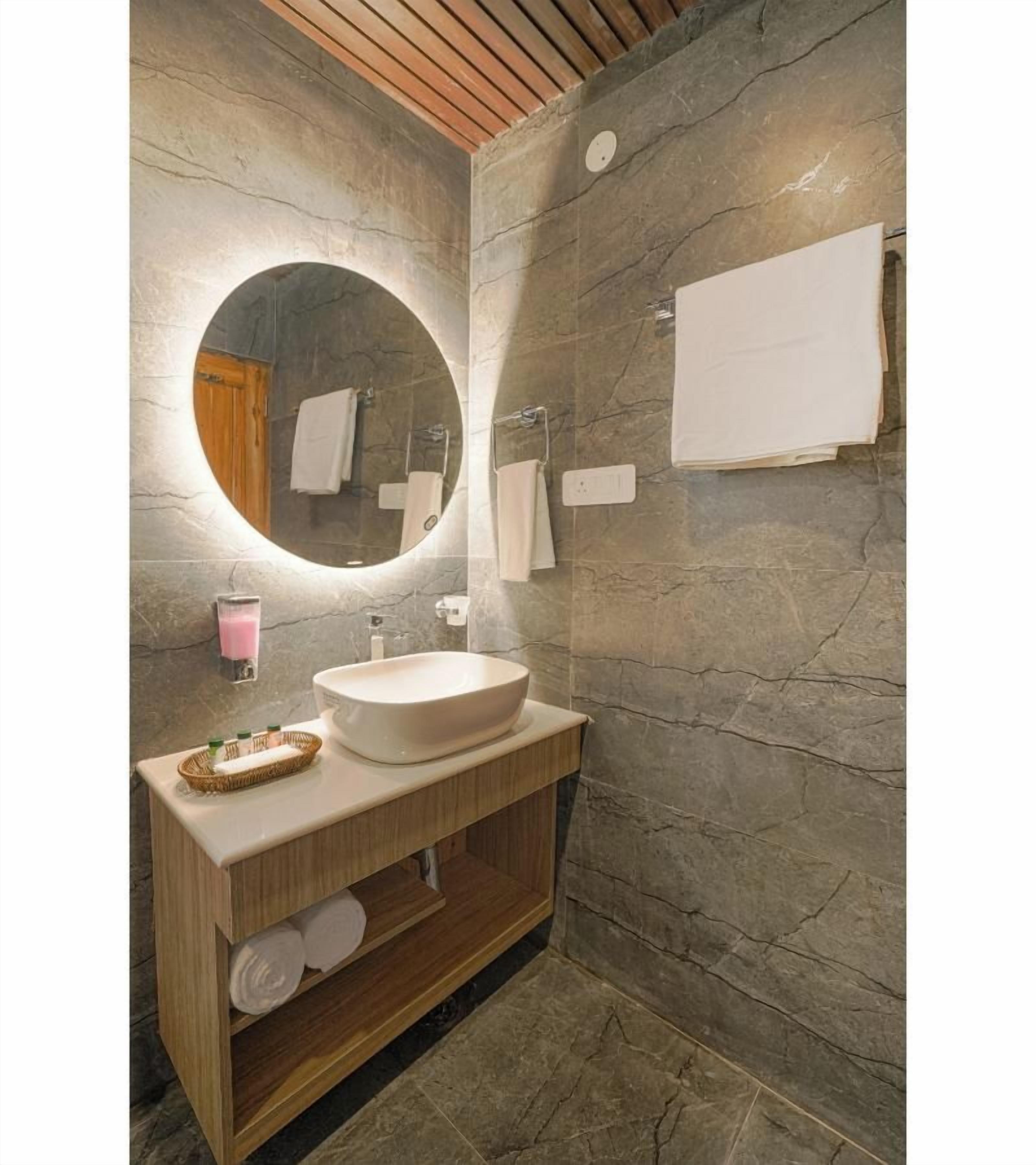 Dusk | Salle de bain