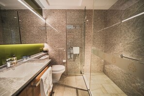 Bathroom - The Mulian Hotel (ChengDu)