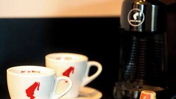 Kaffe og/eller kaffemaskin