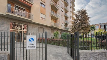 Esterni