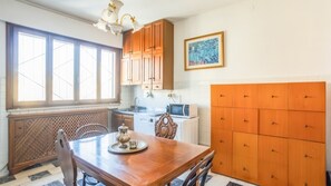 Dining - No. 9 - Spacious 140 m² Apartment in Mestre (Mestre)