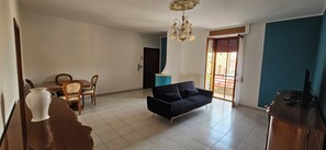 Living area - YOUR HOME AWAY FROM HOME (Puglia)