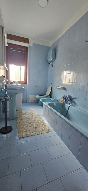 Bathroom - YOUR HOME AWAY FROM HOME (Puglia)