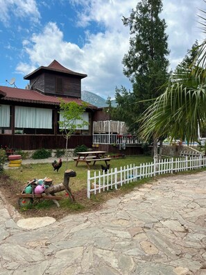 Unclassified image, 4 of 8, button - Arzum Bungalovs (KUMLUCA)