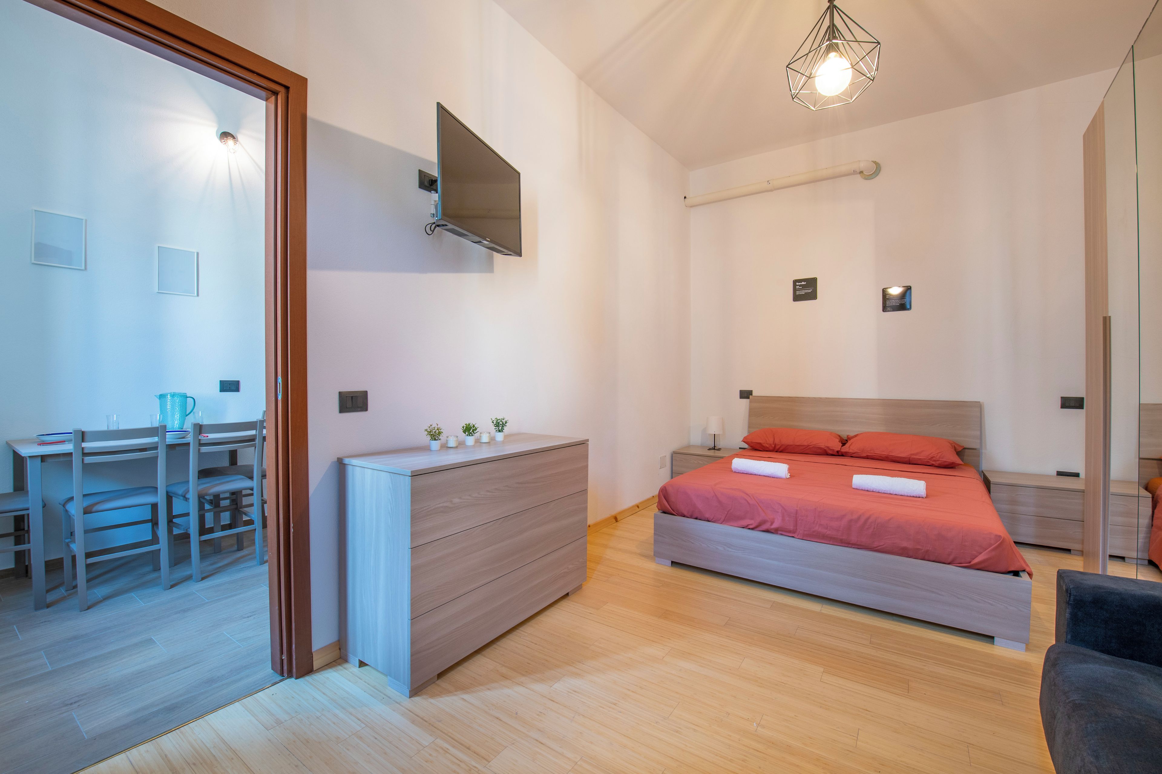 Wi-Fi gratuit, draps fournis