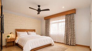 Room - Mwalosun Luxury Vintage Apartment101 (Kampala)