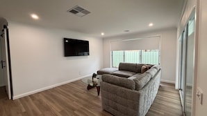 Living area - Wagga Apartments #11 (Wagga Wagga)