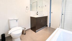Unclassified image, 4 of 10, button - The Glenroy Getaway – 2BR Parking & Wi-Fi (Glenroy)
