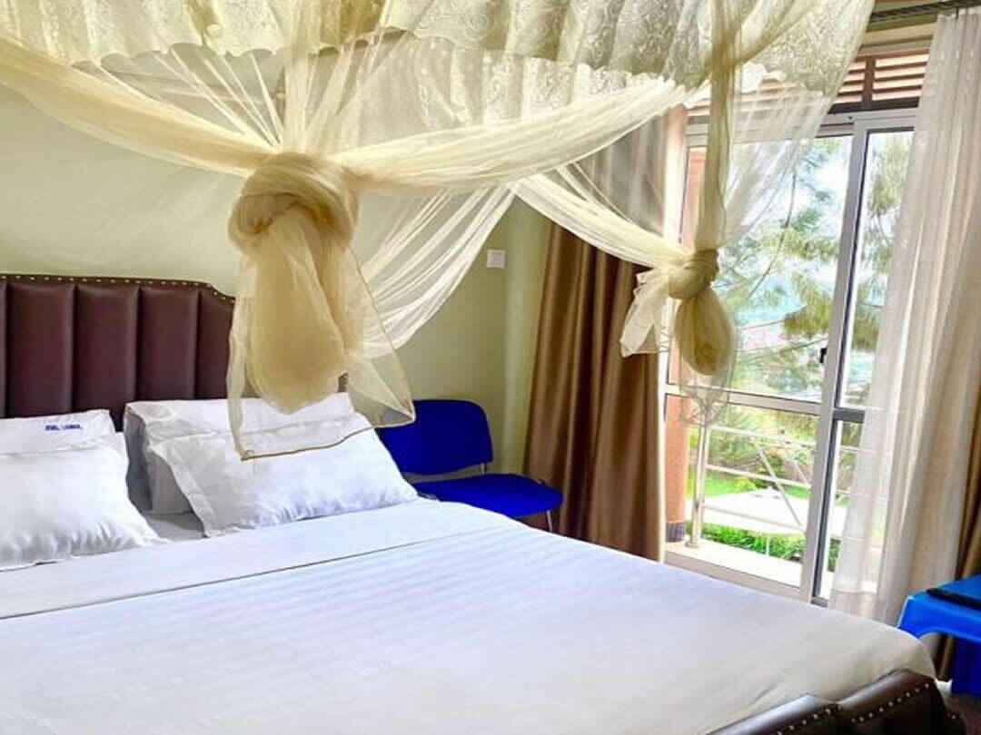 Deluxe Double Room, Balcony, Mountain View | Wi-fi percuma 