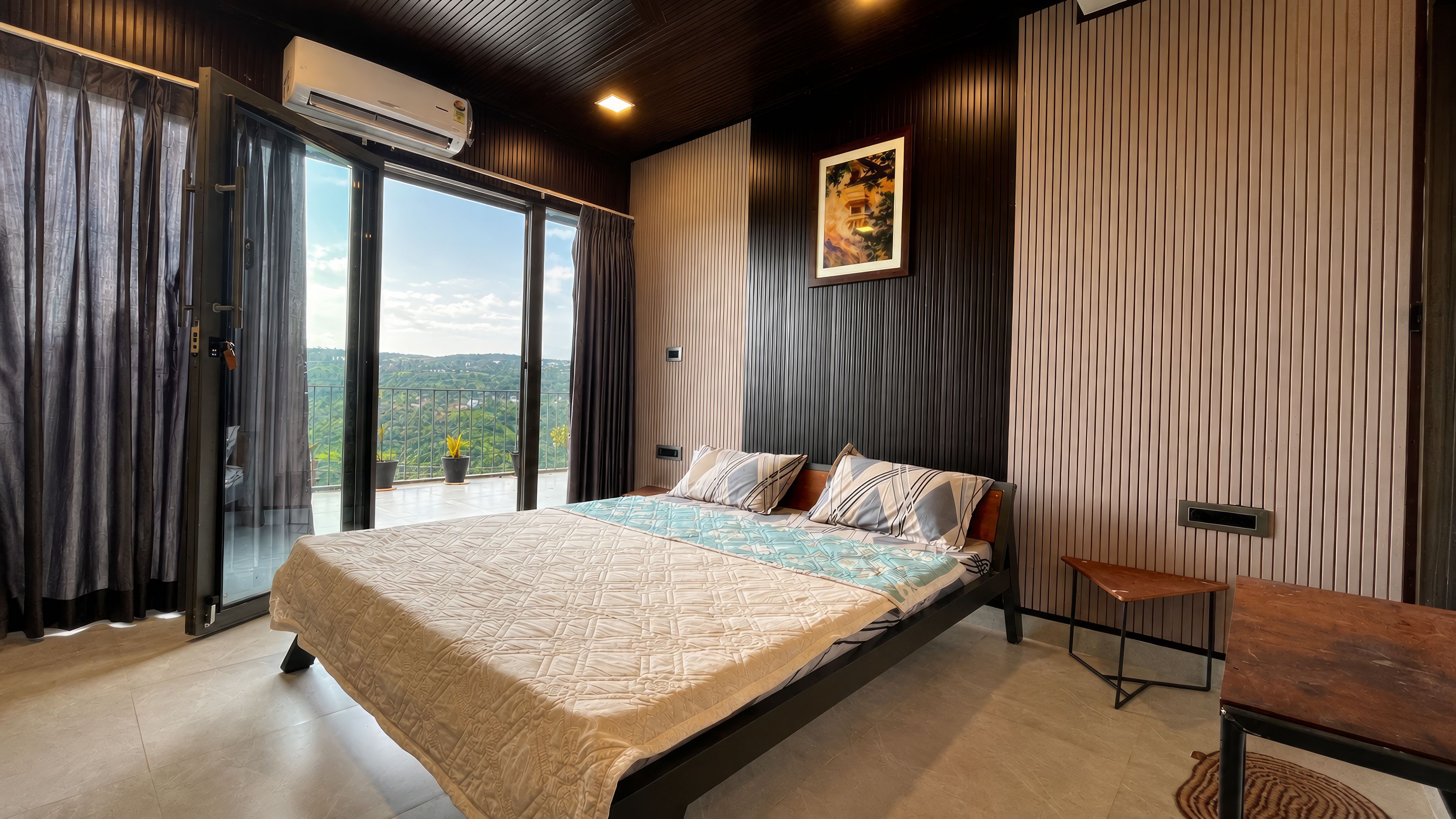 Deluxe Room, Balcony | WiFi (free)