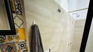 Bathroom - Charming Studio in the Heart of Bucerias. Great Vibe. Great Price! (Bucerías)