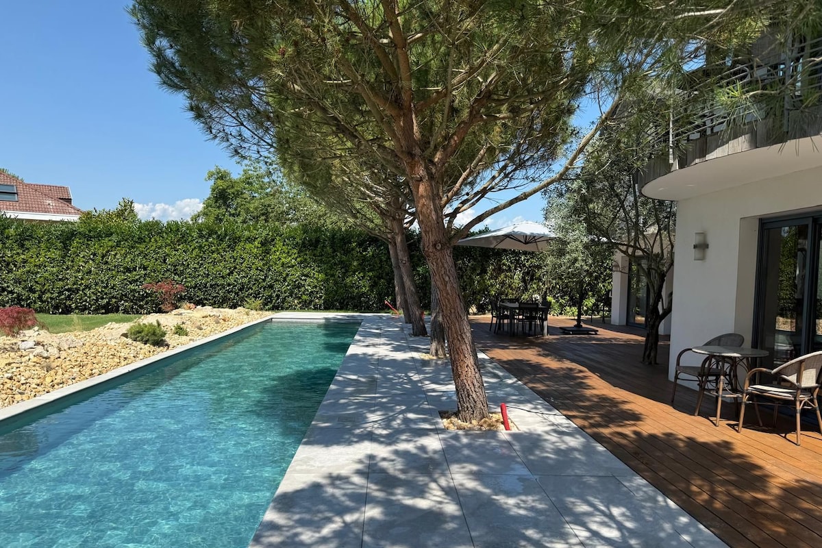 Superior Villa Elegance | Terrace/patio