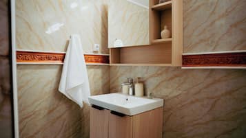 Premium Family Loft | Badezimmer