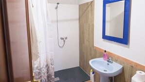Bathroom - Vrbo Property (A Ermida /  Pazos de Borbén)