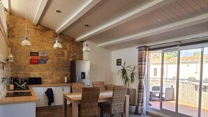 Dining - Vrbo Property (Pézenas)
