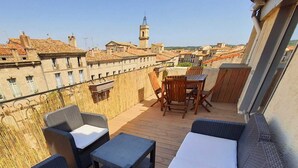 Outdoor dining - Vrbo Property (Pézenas)