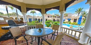 Outdoor dining - Oceanfront estate in fantastic Cabrera Orchid Bay  (Cabrera)