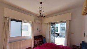 Room - Azure Horizon Villa (limassol)
