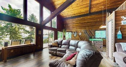 4BR sound view home with game room, gas grill