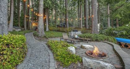 Skiing 1BR Lakefront - Dock - Deck - Firepit