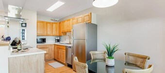 Modern Studio Bayview 2nd-Floor - Balcony