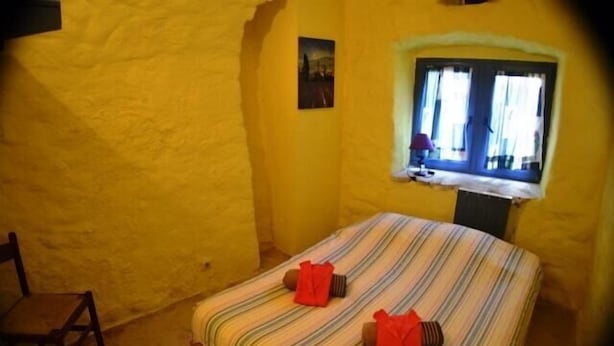 Unclassified image, 1 of 8, button - Vrbo Property (Grospierres)