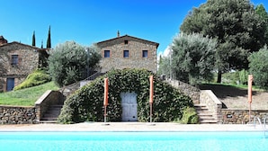 Pool - Vrbo Property (Toscana)