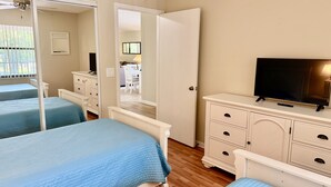 2 bedrooms, free WiFi - 4108 - Beautifully Updated 2-bed/2-bath condo close to Beaches and IMG Academies (Bradenton)