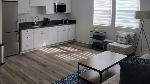 Living area - Cozy 1-Bedroom in West Palmdale (Palmdale)