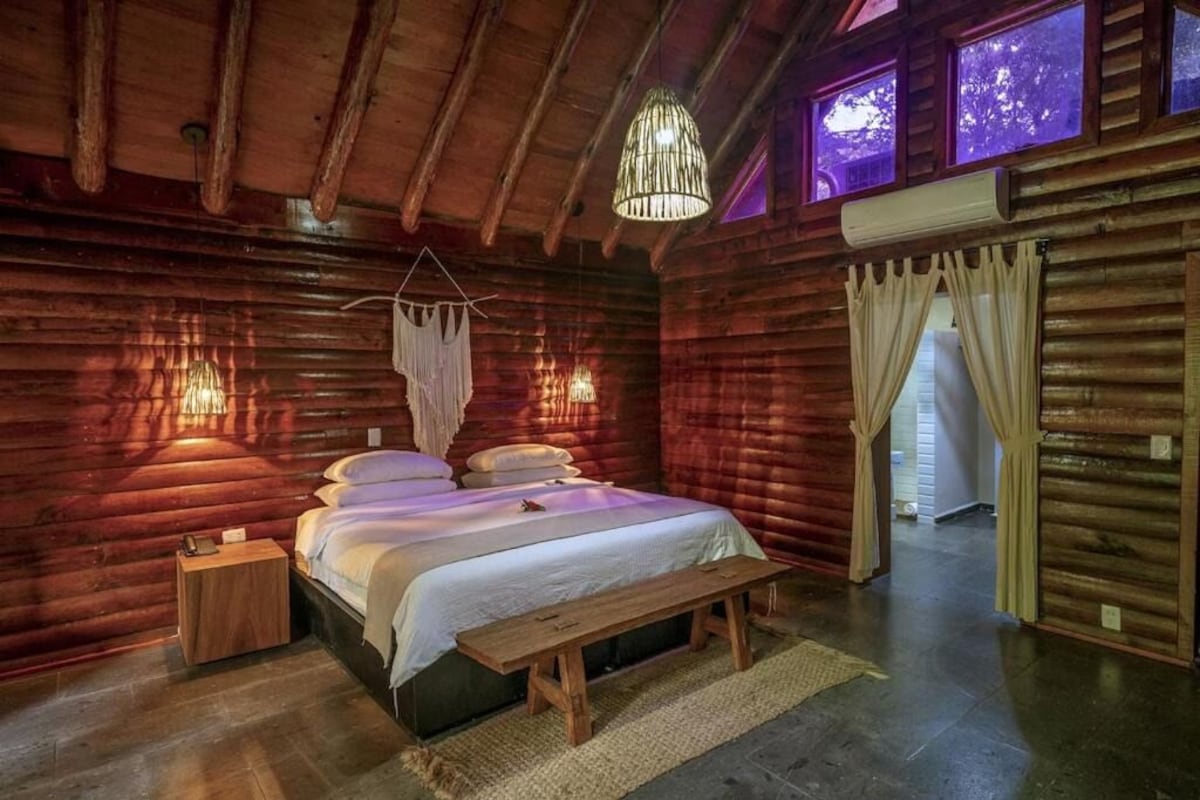 Room, 1 King Bed, Garden View