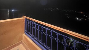 Deluxe Double Room, Balcony, Valley View | Balcony - Riad Imlil Sky Loft (al haouz)