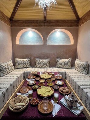 منطقة تناول الإفطار
