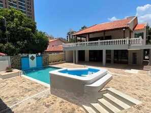 Unclassified image, 3 of 8, button - Vrbo Property (Magdalena)