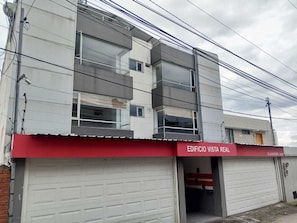 Imagem sem classificação, 2 de 7, botão