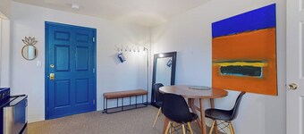 1BR Hotel Room right in Downtown Port Townsend