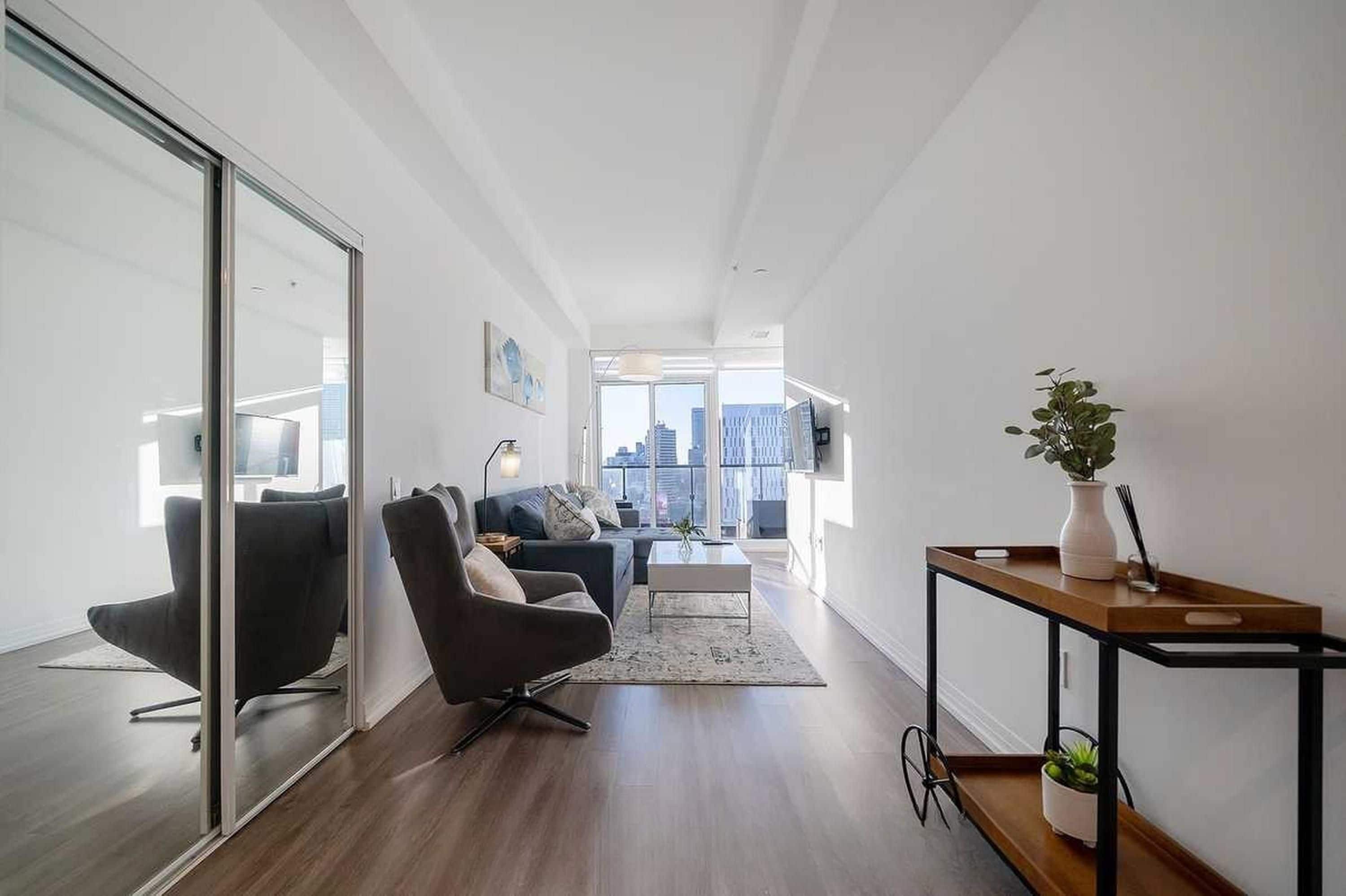 Grand Condo, 3 Bedrooms, Non Smoking, 2 Bathrooms | Living area | 50-inch TV with digital channels