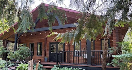 Boutique Forest Retreat - Hot Springs Nearby