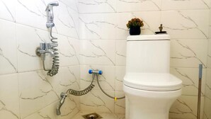 Imej tidak diklasifikasikan, 2 daripada 9, butang