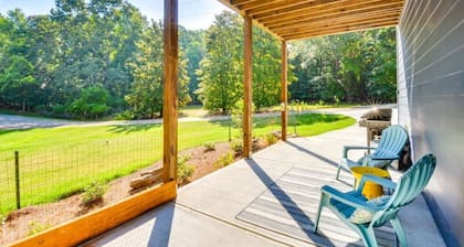 Waterfront Lake Hartwell Apt w Dock Access!