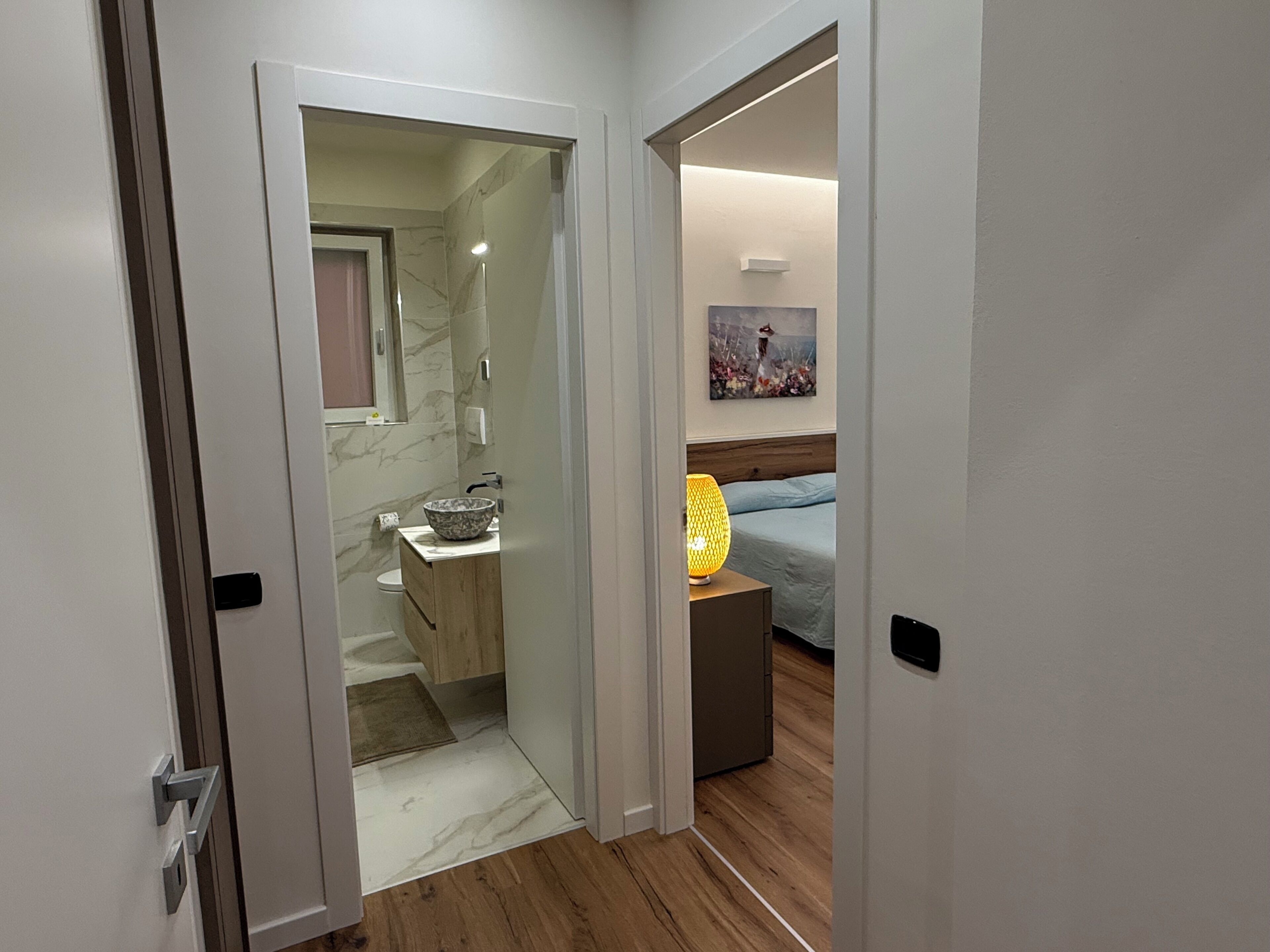 2 bedrooms, in-room safe, iron/ironing board, travel crib