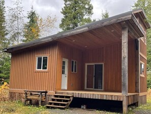Exterior - Tiny Home - 17A Work & Play (Terrace)