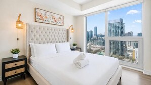 Room - StayToronto - Central 2BR Suite with Queen Beds - DT (Toronto)