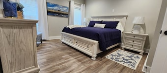 Woodland Retreat Nestled Minutes from Historic Downtown Bell Buckle