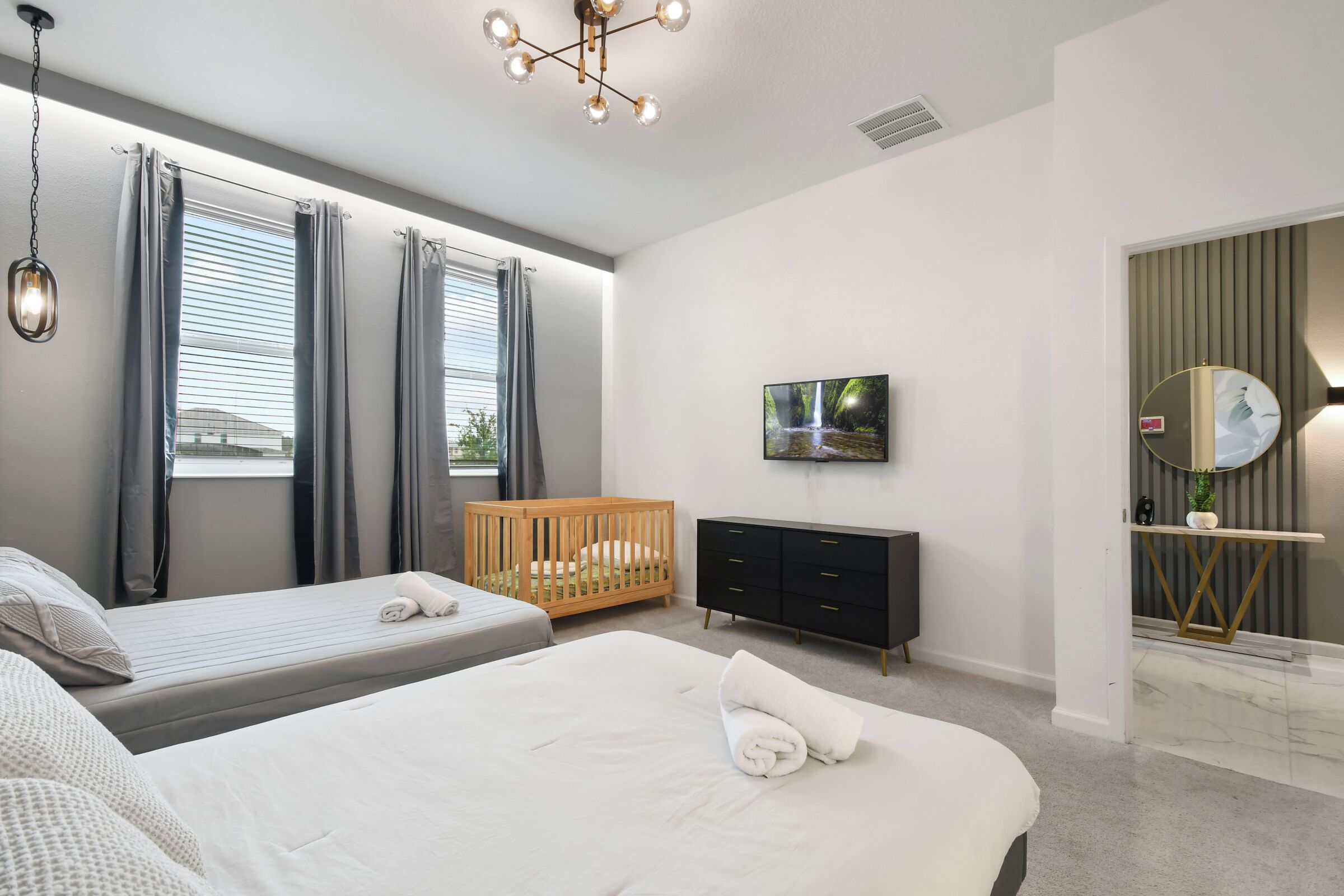 12 bedrooms, iron/ironing board, free WiFi, bed sheets