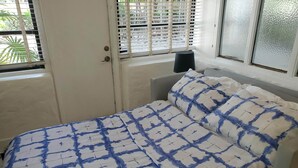 Room - Historic 1925 Water Tower in vibrant Coconut Grove, perfect for your getaway (Miami)