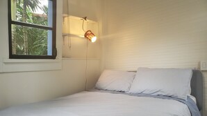 Room - Historic 1925 Water Tower in vibrant Coconut Grove, perfect for your getaway (Miami)