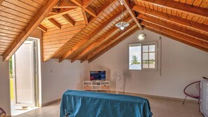 Room - Colline - Proche plage - Terrasse (Le Moule)