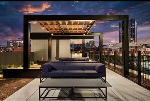 Terrace/patio - Music City Paradise - 5 min Walk to Broadway (Nashville)