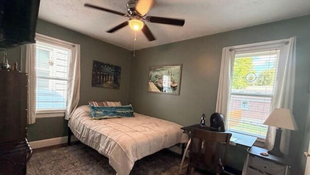 Room - The Van Gogh House - Creatively unwind with us! (Elizabethtown)