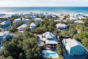 Exterior - Private Pool, Near Beach & State Park- Lucky Dog by Royal Destinations (Santa Rosa Beach)
